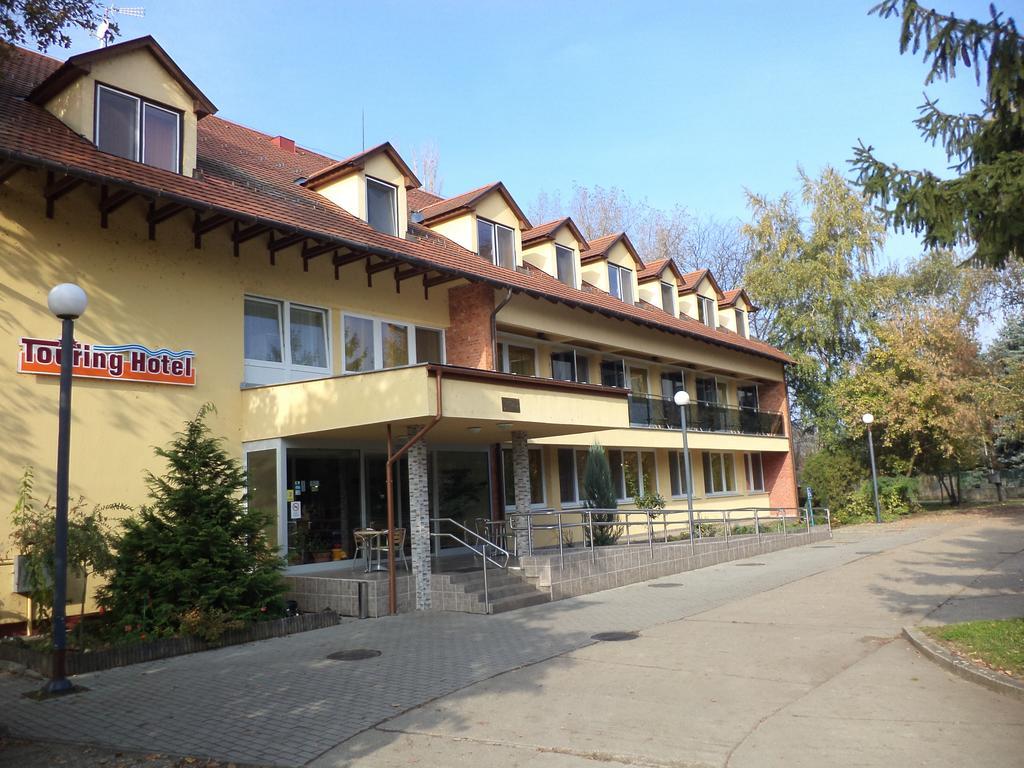 Touring Hotel Berekfürdő Dış mekan fotoğraf